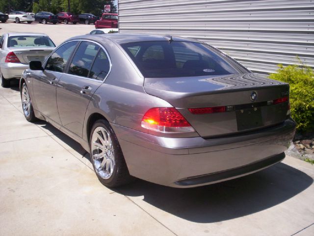 2003 BMW 7 series XLT 4x4 W/leather