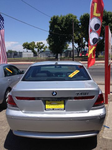 2004 BMW 7 series XLT 4x4 W/leather