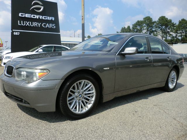 2004 BMW 7 series XLT 4x4 W/leather