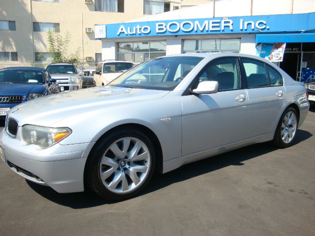 2004 BMW 7 series XLT 4x4 W/leather