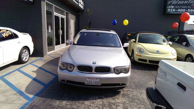 2004 BMW 7 series XLT 4x4 W/leather