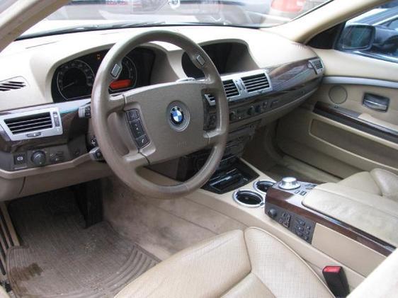 2005 BMW 7 series XLT 4x4 W/leather