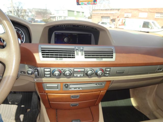 2006 BMW 7 series Recreational