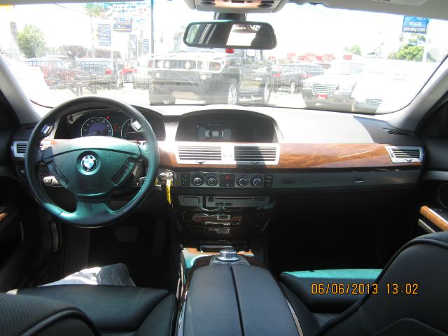 2006 BMW 7 series Recreational