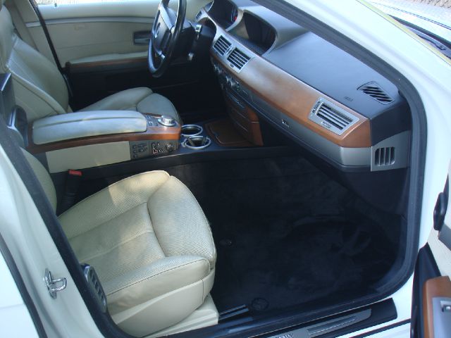 2007 BMW 7 series 3.2 V6 NAV