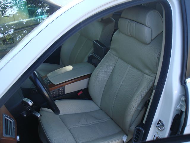 2007 BMW 7 series 3.2 V6 NAV