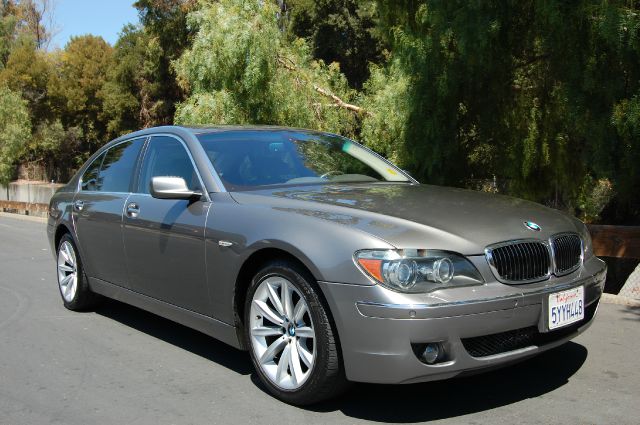 2007 BMW 7 series 3.2 V6 NAV