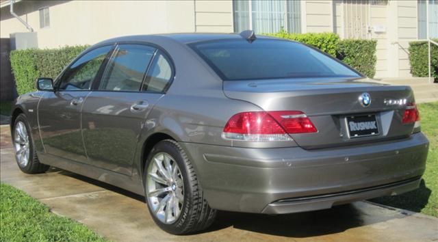 2007 BMW 7 series 3.2 V6 NAV