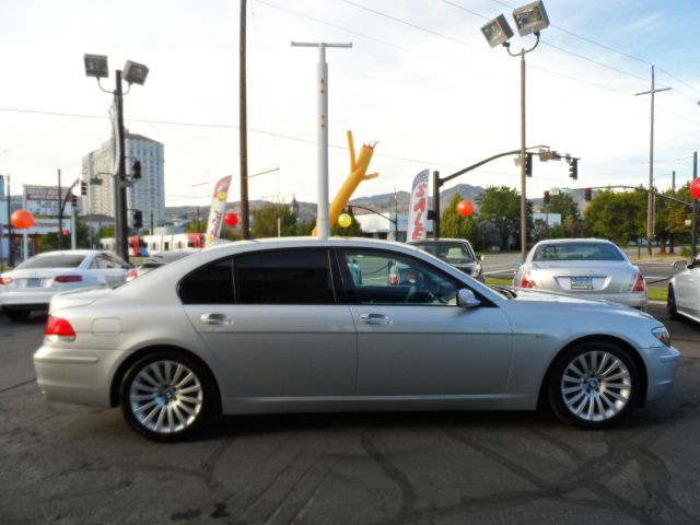 2007 BMW 7 series 3.2 V6 NAV