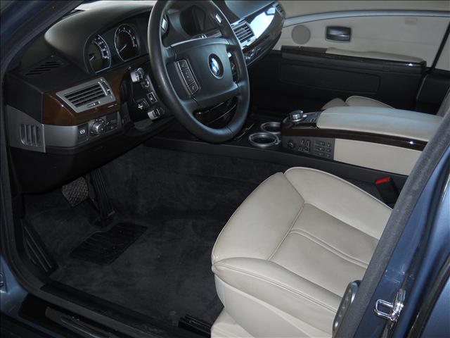 2008 BMW 7 series 3.2 V6 NAV