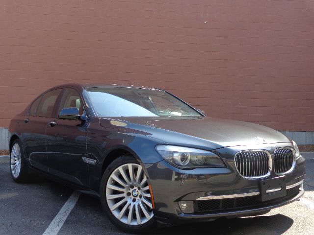 2009 BMW 7 series Recreational