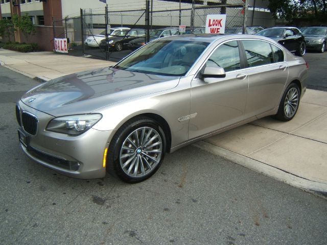 2009 BMW 7 series 3.2 V6 NAV