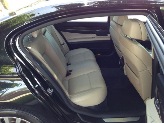 2009 BMW 7 series 3.2 V6 NAV