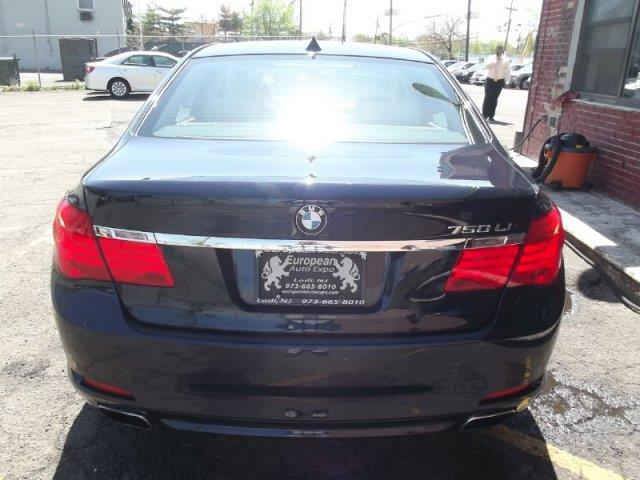 2010 BMW 7 series FWD 4dr SL