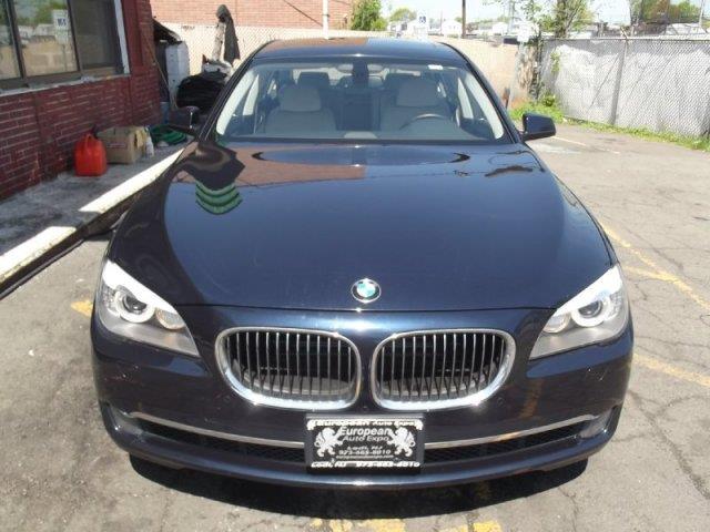 2010 BMW 7 series FWD 4dr SL