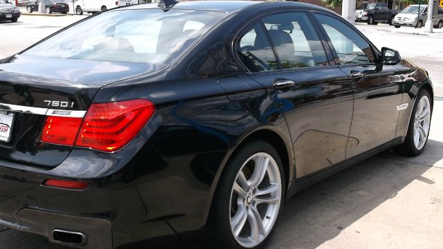 2011 BMW 7 series 1999 Toyota CE