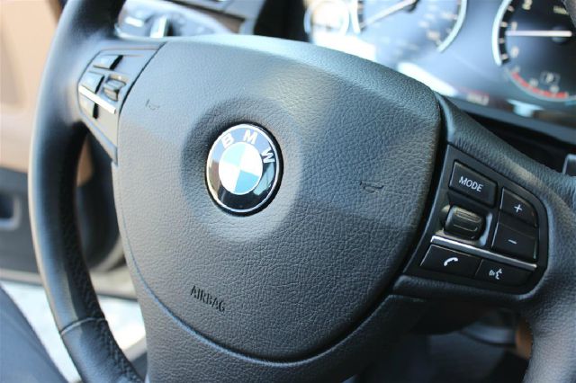 2011 BMW 7 series Recreational