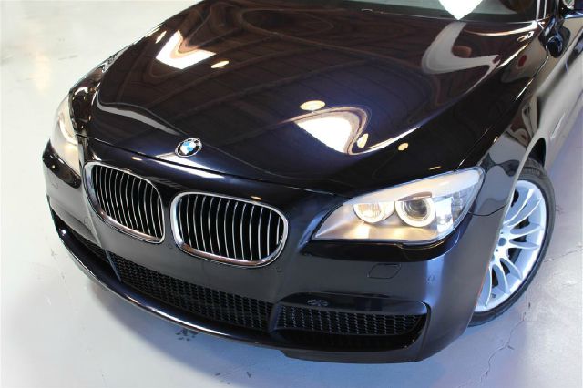 2011 BMW 7 series Recreational