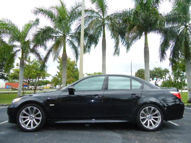 2006 BMW M5 Base