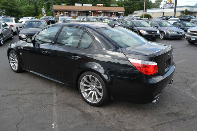 2006 BMW M5 3.5tl W/tech Pkg