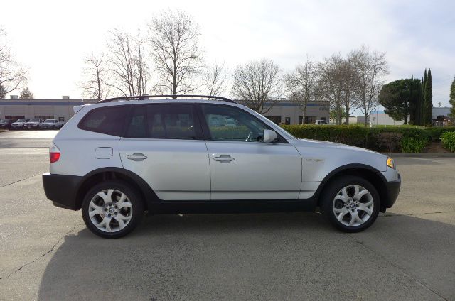 2004 BMW X3 Lightning