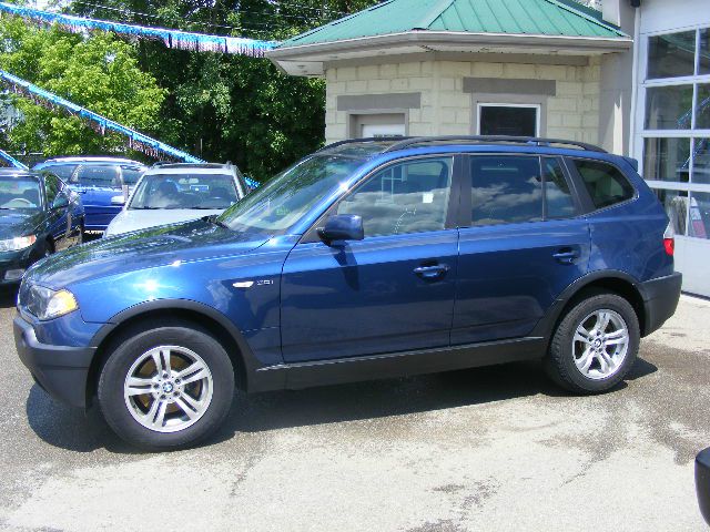 2004 BMW X3 Lightning