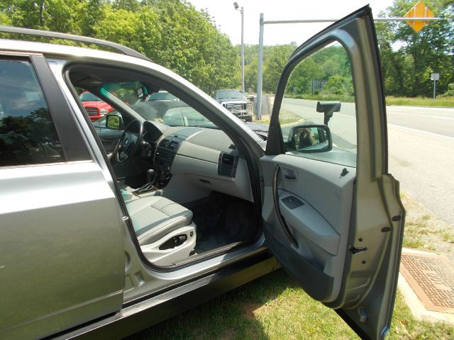 2004 BMW X3 Lightning