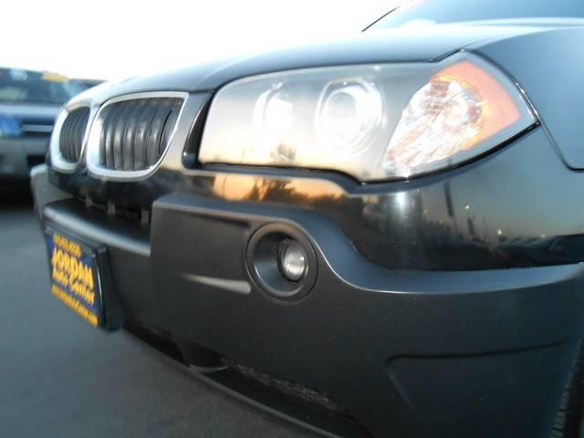 2004 BMW X3 Lightning