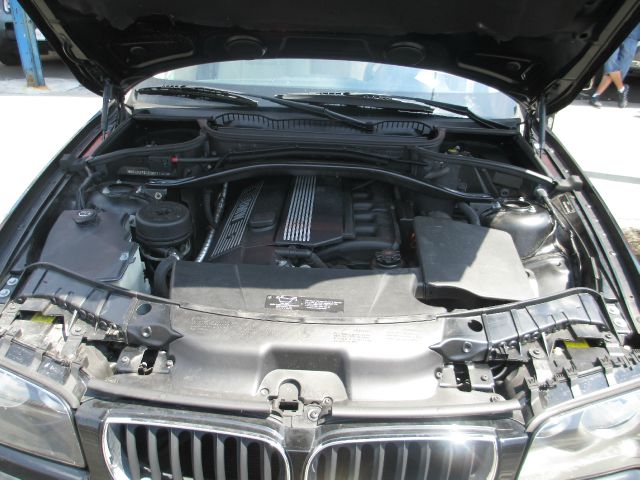 2005 BMW X3 2 Door