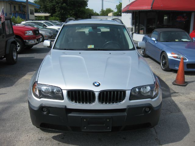 2005 BMW X3 Lightning