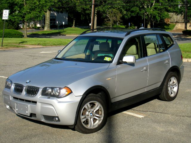 2006 BMW X3 4WD Quad Cab 160.5 DRW