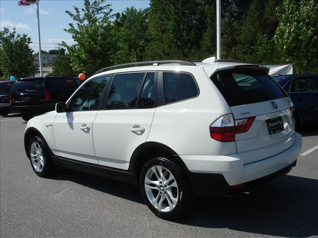 2007 BMW X3 4 DOOR CAB