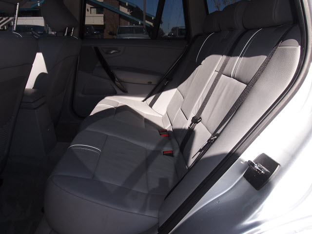 2007 BMW X3 4 DOOR CAB