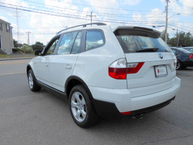 2007 BMW X3 4 DOOR CAB