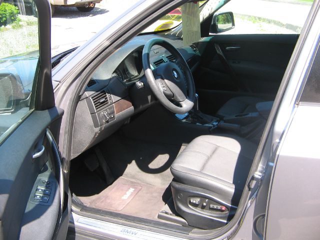 2007 BMW X3 4 DOOR CAB