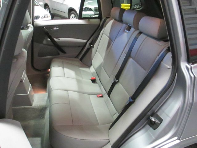 2008 BMW X3 4 DOOR CAB