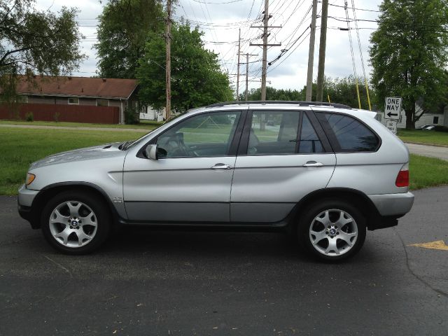 2000 BMW X5 Luxury 4WD