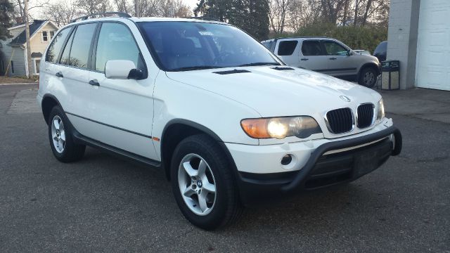 2001 BMW X5 Ext Cab 155.5 WB