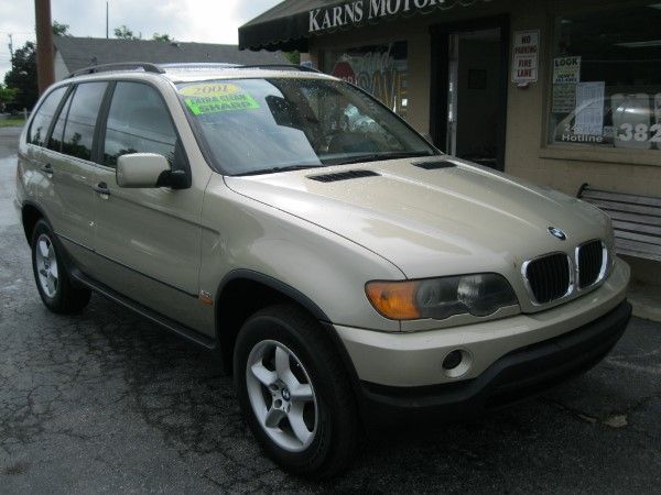 2001 BMW X5 Lightning