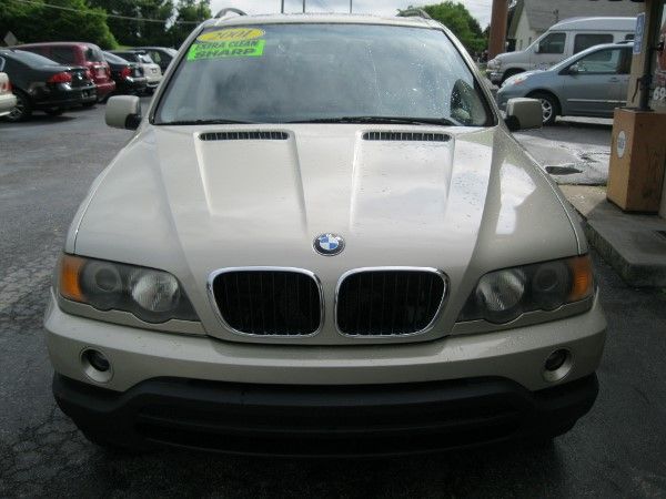 2001 BMW X5 Lightning