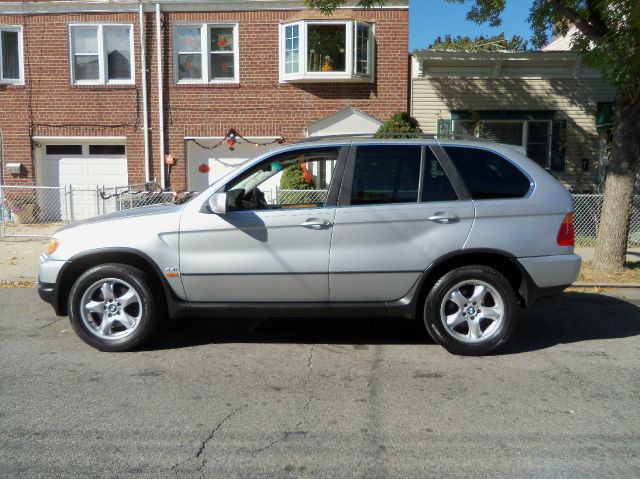 2001 BMW X5 Luxury 4WD