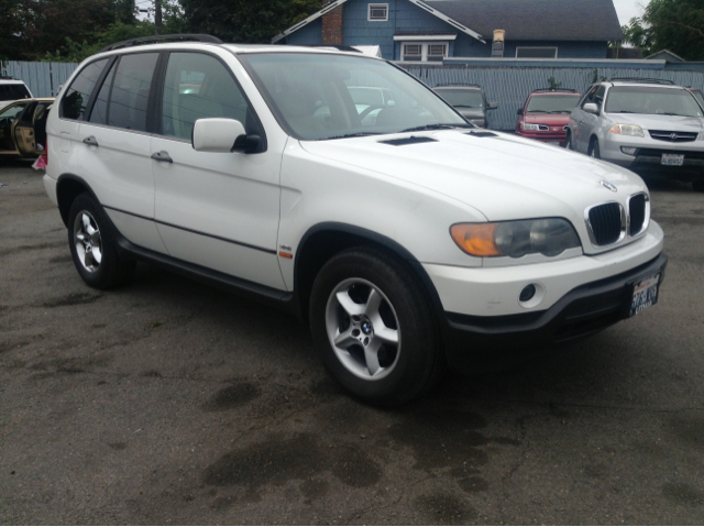 2001 BMW X5 Lightning