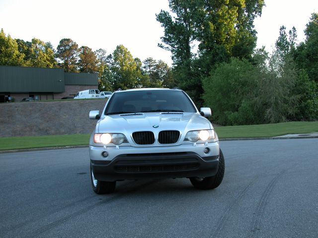 2001 BMW X5 Lightning