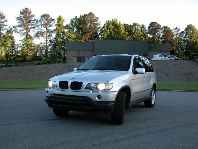 2001 BMW X5 Lightning