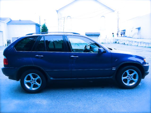 2001 BMW X5 Lightning