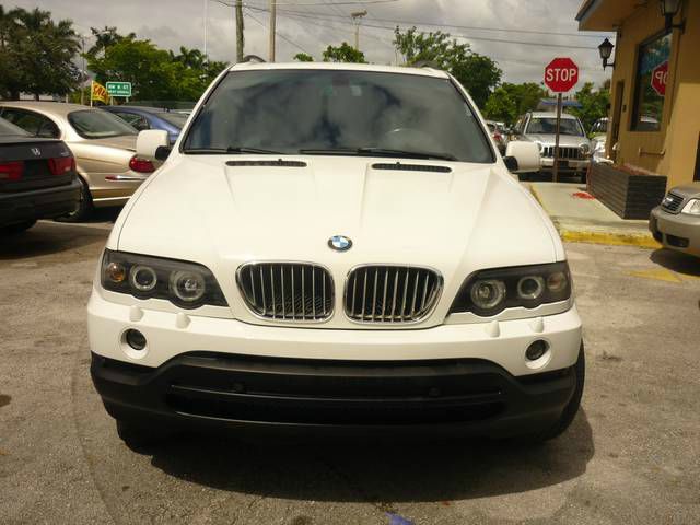 2001 BMW X5 Luxury 4WD