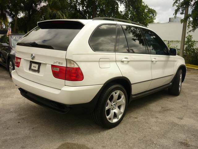 2001 BMW X5 Luxury 4WD