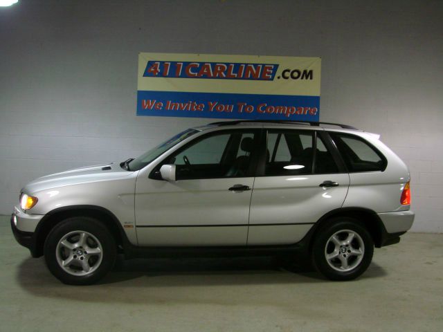 2001 BMW X5 Lightning