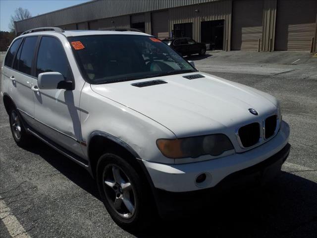 2001 BMW X5 HD EXT CAB 155.5 WB C6P