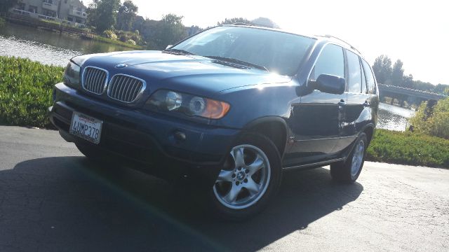 2001 BMW X5 Luxury 4WD